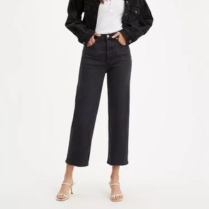 Levi’s premium rib cage straight ankle women’s jeans